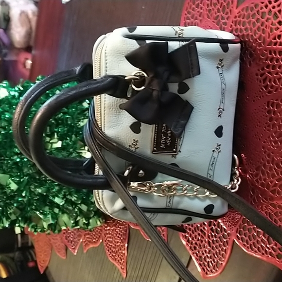 ECU Betsey Johnson Cute Black & Blue Crossbody Mini Handbag - Picture 2 of 13